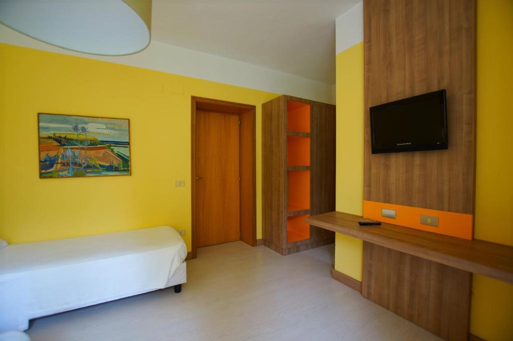Country-House Pecora Nera Hostal Mosciano SantʼAngelo Habitación foto